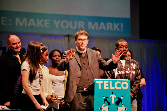 TELCO_Assembly2011-7008395