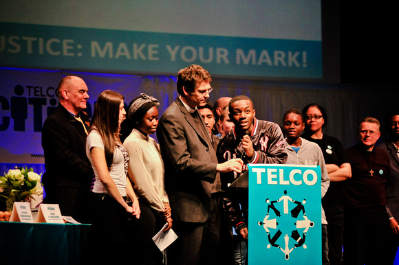 TELCO_Assembly2011-7008398